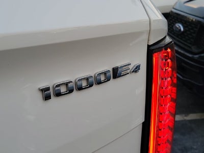 2025 Cadillac ESCALADE IQ Sport 1