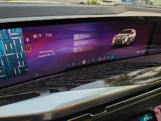 2025 Cadillac ESCALADE IQ Sport 1