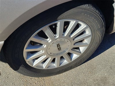 2003 Lincoln Town Car Executive