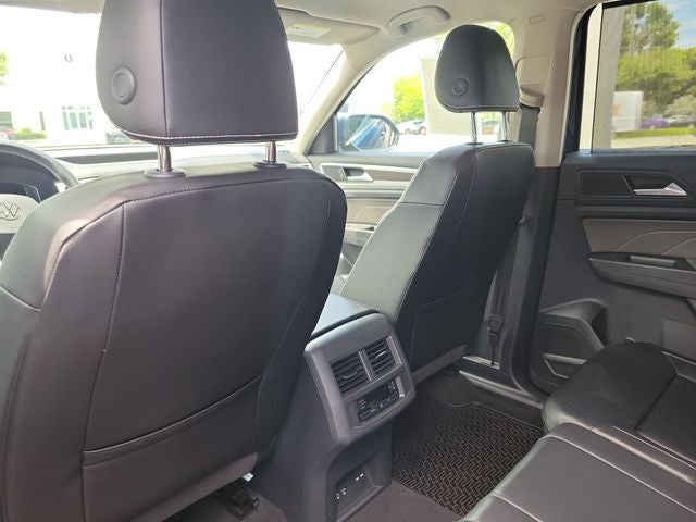 2022 Volkswagen Atlas 2.0T SE w/Technology