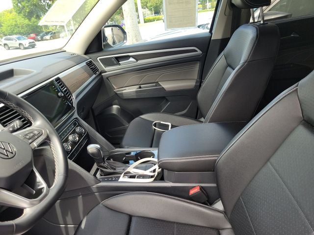 2022 Volkswagen Atlas 2.0T SE w/Technology