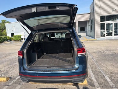 2022 Volkswagen Atlas 2.0T SE w/Technology