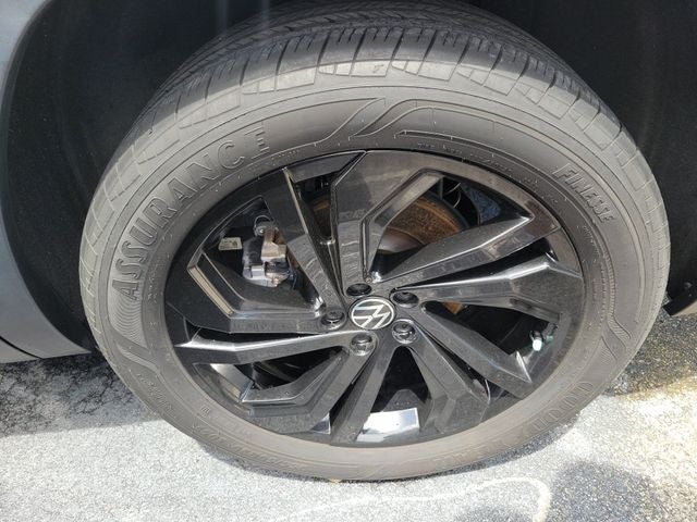 2022 Volkswagen Atlas 2.0T SE w/Technology
