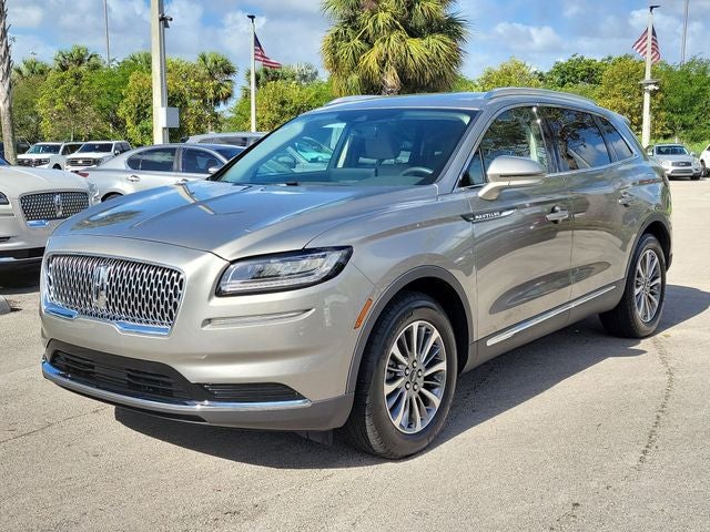 2023 Lincoln Nautilus Standard