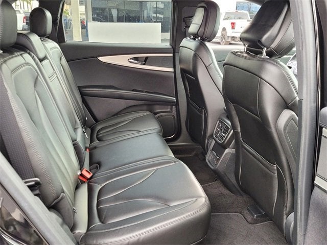 2020 Lincoln Nautilus Standard