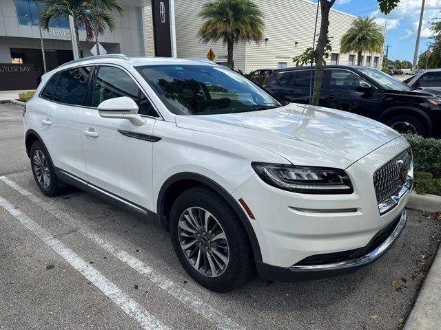 2022 Lincoln Nautilus Standard