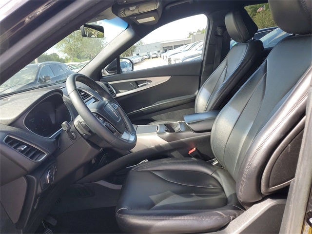 2020 Lincoln Nautilus Standard