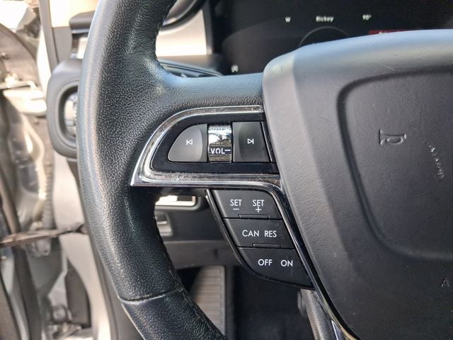 2023 Lincoln Nautilus Standard