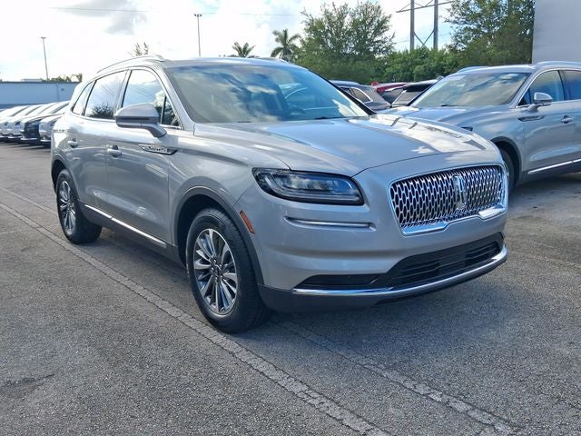 2023 Lincoln Nautilus Standard