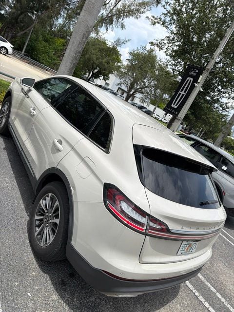 2023 Lincoln Nautilus Standard