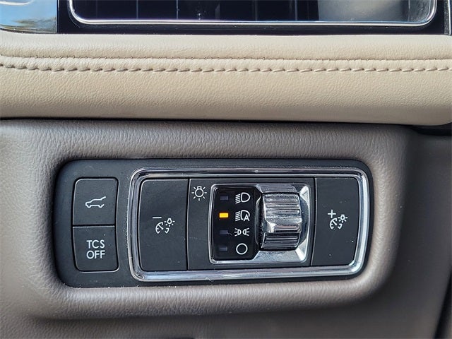 2022 Lincoln Nautilus Standard