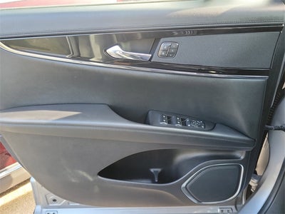 2021 Lincoln Nautilus Standard