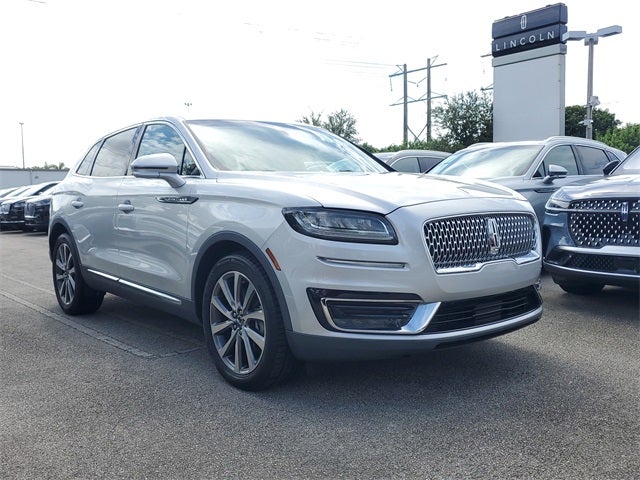 2019 Lincoln Nautilus Select