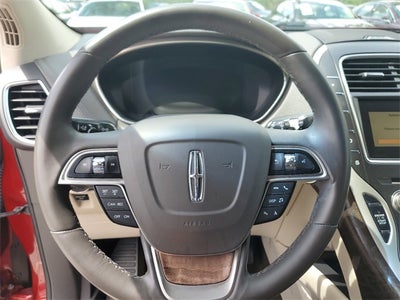 2019 Lincoln Nautilus Select