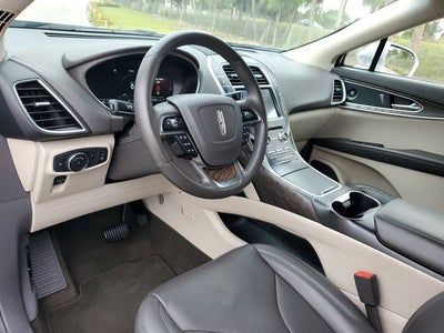 2019 Lincoln Nautilus Reserve