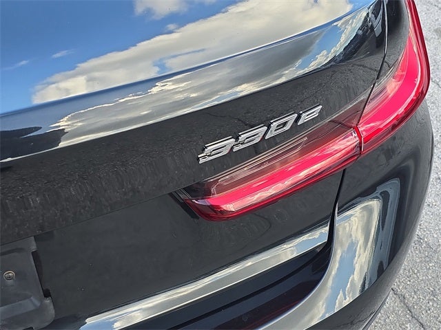 2022 BMW 3 Series 330e iPerformance