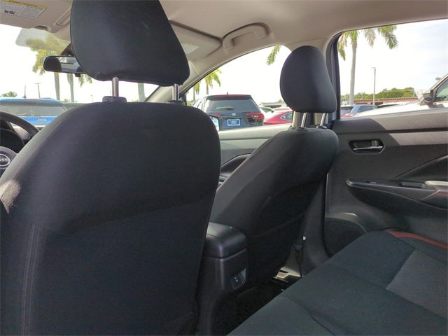 2023 Nissan Versa 1.6 SR