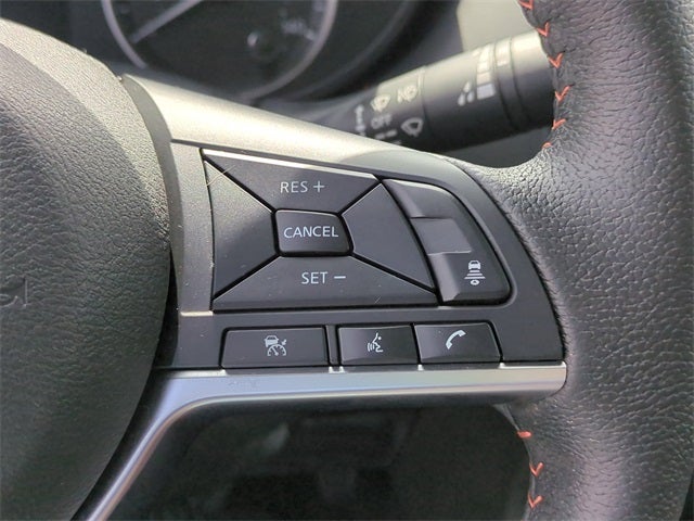 2023 Nissan Versa 1.6 SR