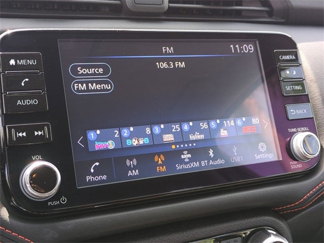 2023 Nissan Versa 1.6 SR