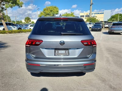 2023 Volkswagen Tiguan 2.0T SE