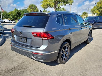 2023 Volkswagen Tiguan 2.0T SE