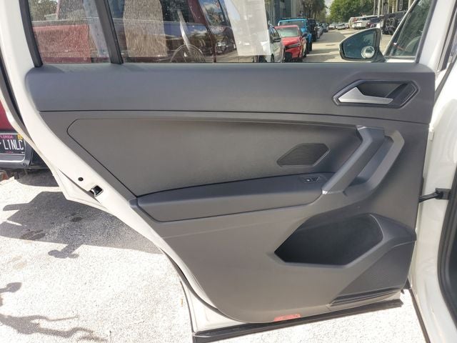 2018 Volkswagen Tiguan 2.0T SEL Premium