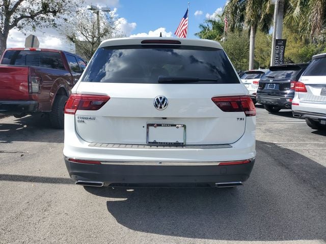 2018 Volkswagen Tiguan 2.0T SEL Premium