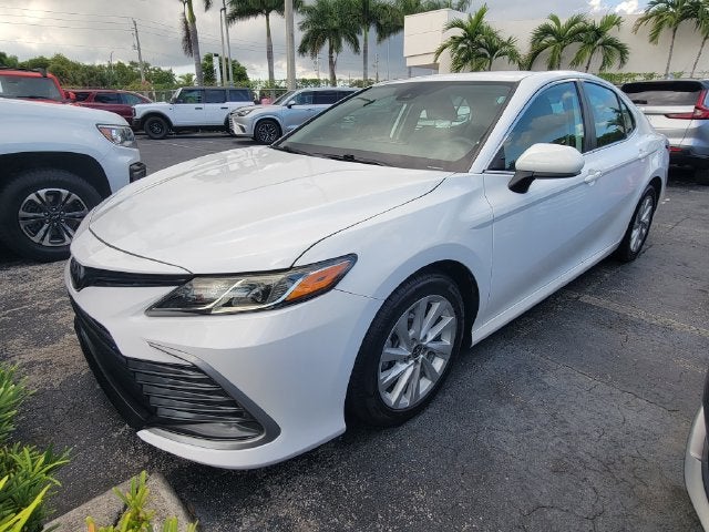2022 Toyota Camry LE