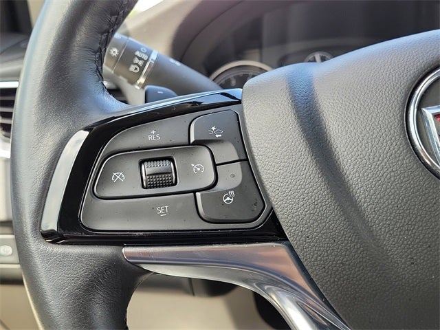 2022 Buick Enclave Essence