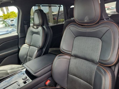 2025 Lincoln Aviator Black Label