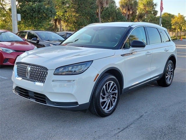 2022 Lincoln Corsair Standard