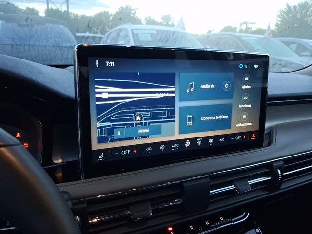 2024 Lincoln Corsair Premiere