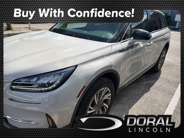 2023 Lincoln Corsair Standard