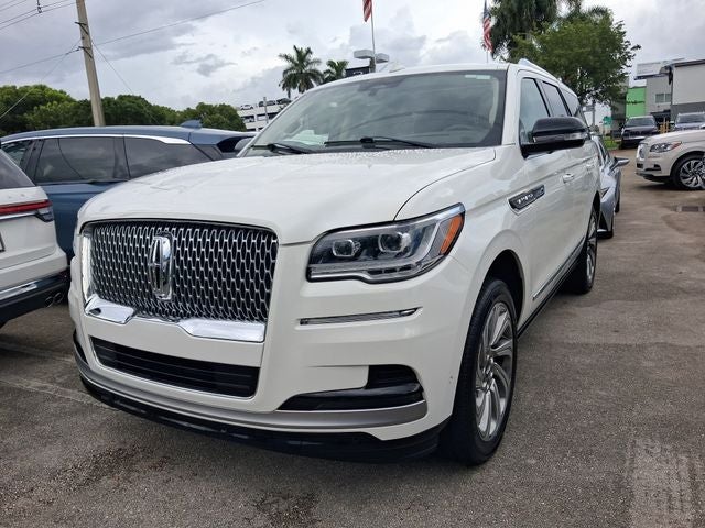 2023 Lincoln Navigator Reserve