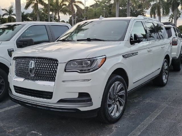 2023 Lincoln Navigator Reserve