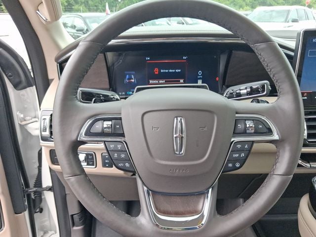 2024 Lincoln Navigator Premiere