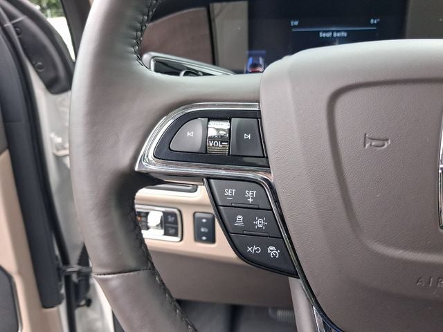 2024 Lincoln Navigator Premiere