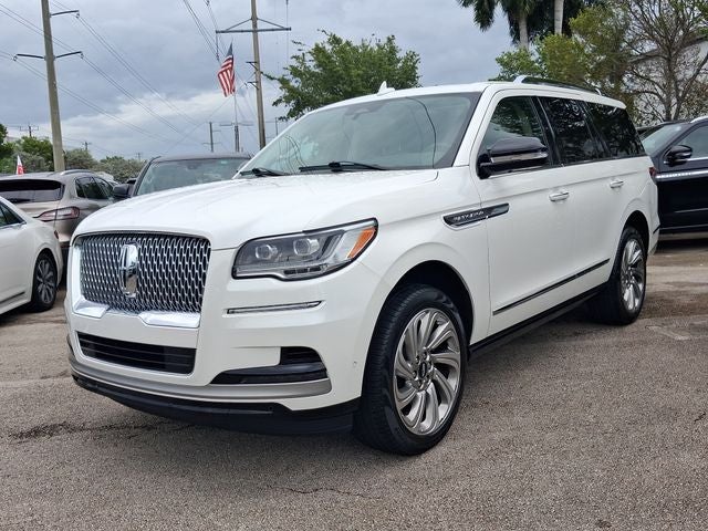 2024 Lincoln Navigator Premiere