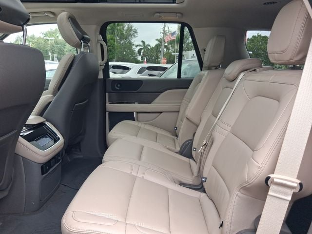 2024 Lincoln Navigator Premiere