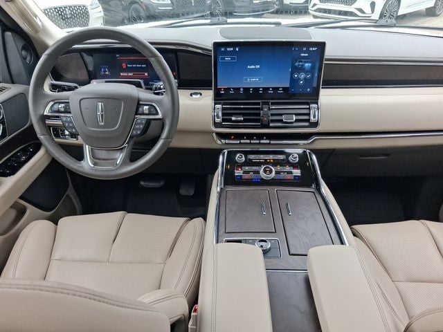 2024 Lincoln Navigator Premiere