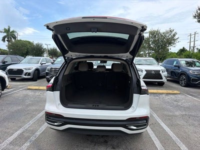 2024 Lincoln Nautilus Reserve