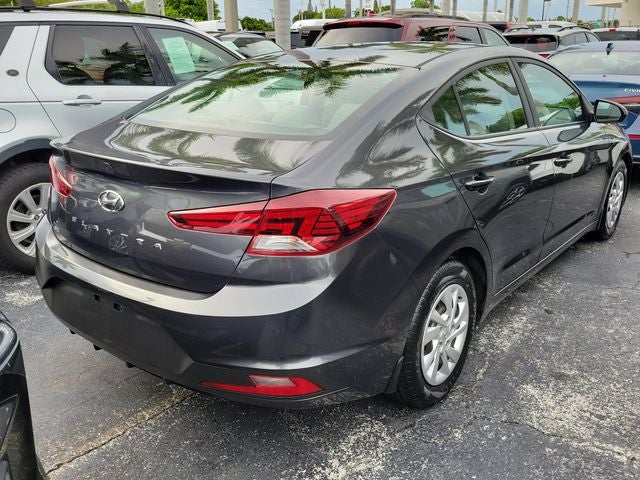 2020 Hyundai Elantra SE
