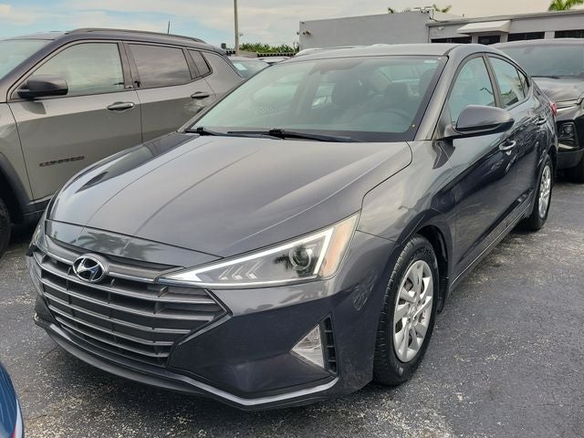 2020 Hyundai Elantra SE