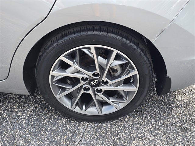 2020 Hyundai Elantra Limited