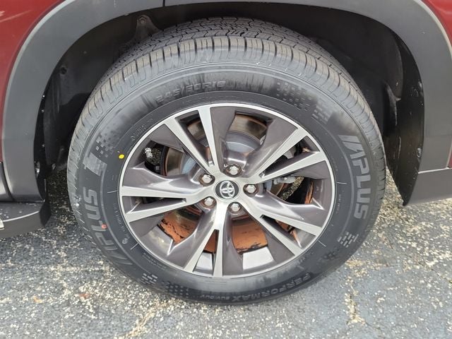 2019 Toyota Highlander LE Plus