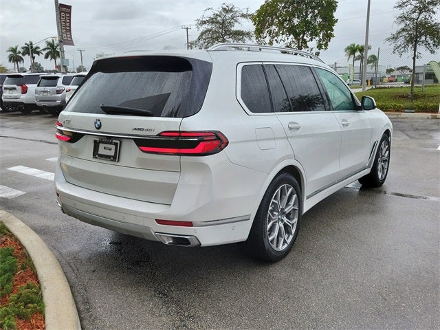 2023 BMW X7 xDrive40i