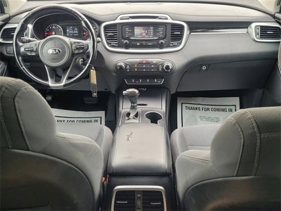 2016 Kia Sorento LX