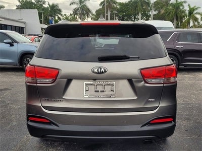 2016 Kia Sorento LX