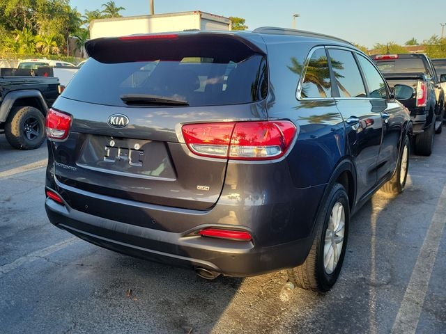 2018 Kia Sorento LX