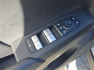 2023 Mitsubishi Outlander PHEV SE